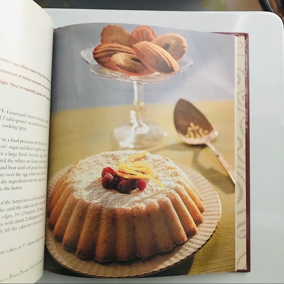 VTG 1995 Starbucks Cookbook - Picture 10 of 15